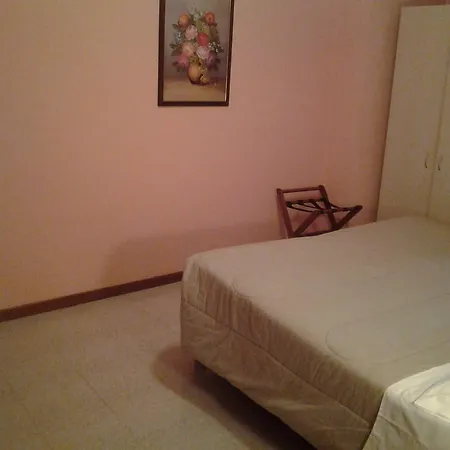 Hotel Danieli La Castellana Di Garda Brenzone