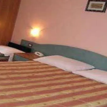 Danieli La Castellana Di Garda ברנצונה סול גארדה