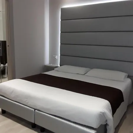 Hotel Danieli La Castellana Di Garda