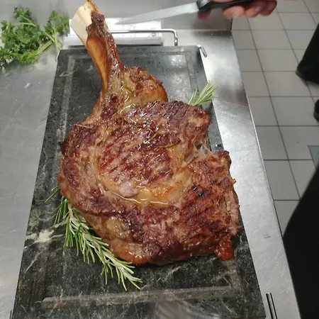 Danieli La Castellana Di Garda ブレンゾーネ