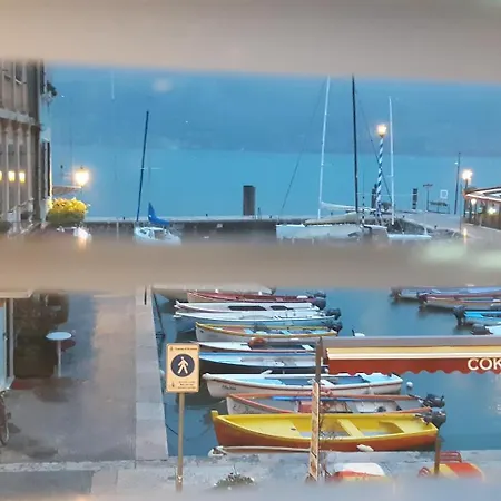 מלון Danieli La Castellana Di Garda ברנצונה סול גארדה