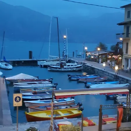 Danieli La Castellana Di Garda מלון ברנצונה סול גארדה