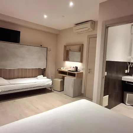 Danieli La Castellana Di Garda 호텔 브렌조네 술 가르다