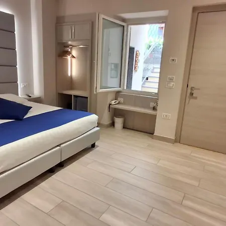 Danieli La Castellana Di Garda 酒店 3*
